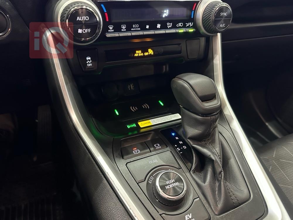 تويوتا راف 4